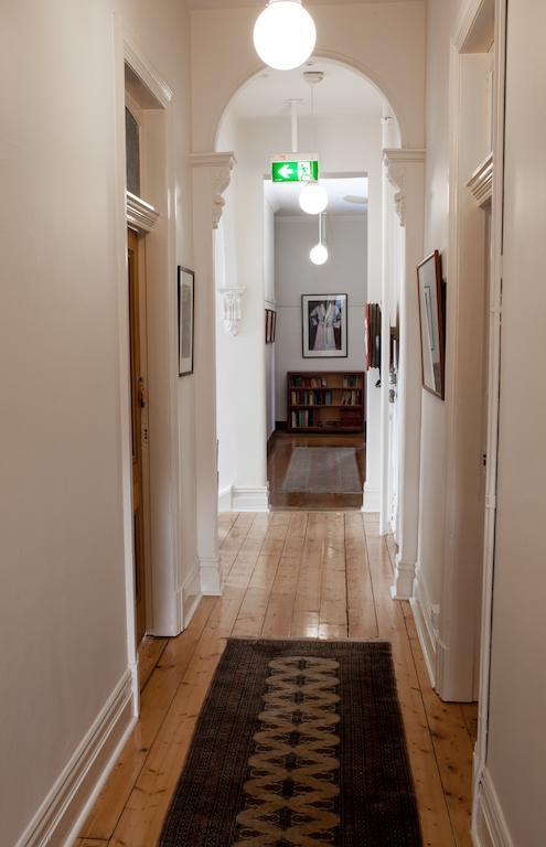 Northern Arts Hotel Castlemaine Exterior photo